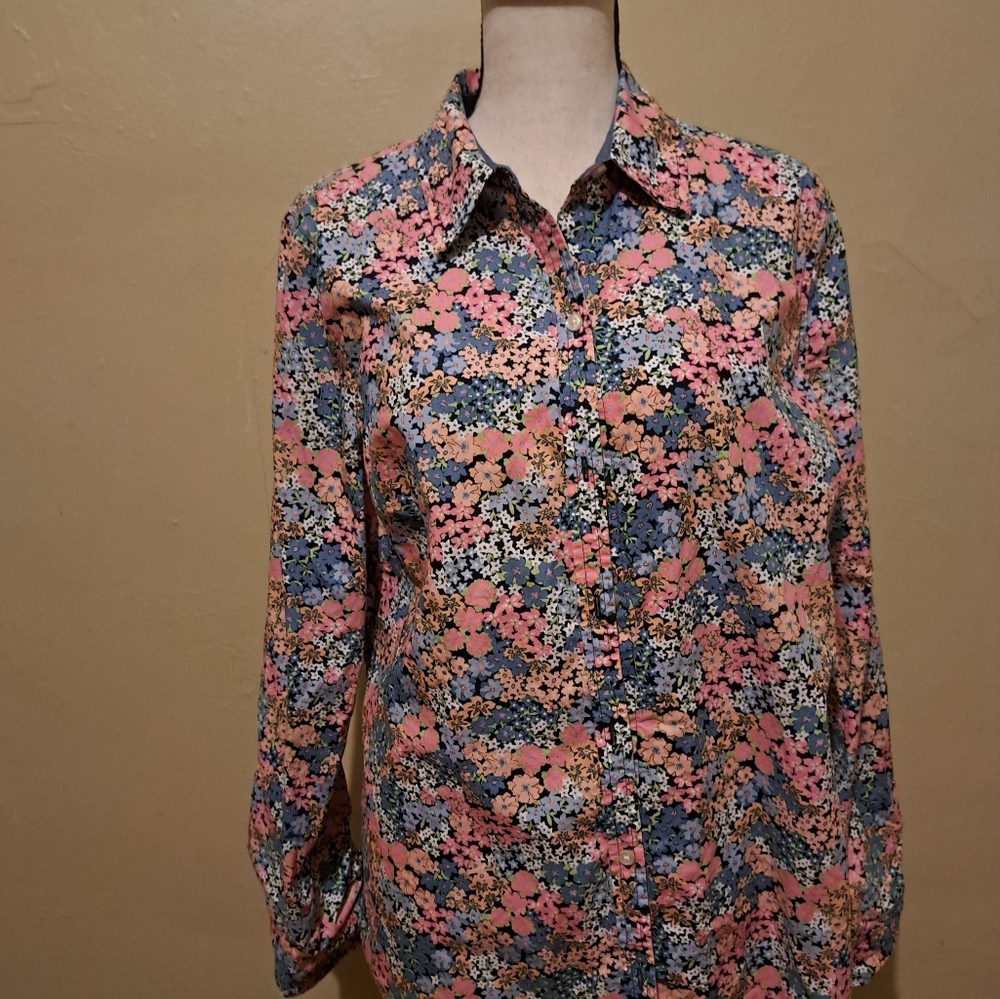 Charter Club shirt shop size 12. Relaxed fit. Roll up button sleeve